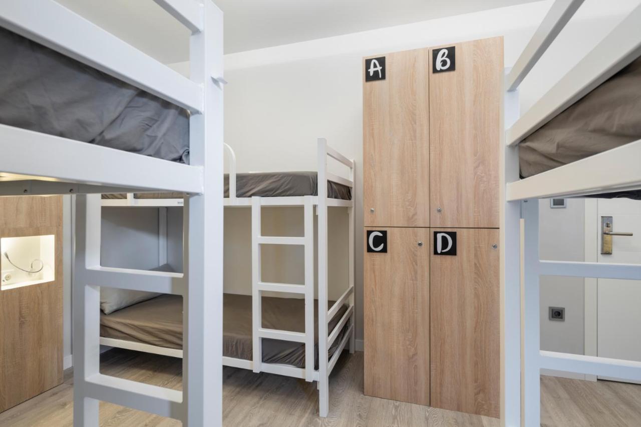 Albergue Alda Pilgrim Понферрада Екстер'єр фото